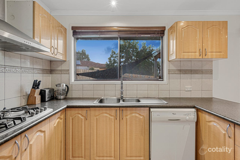 Property photo of 30 Charles Green Avenue Endeavour Hills VIC 3802