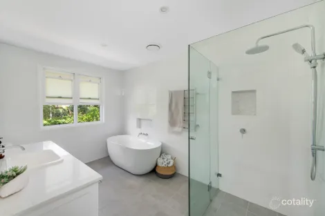 Property photo of 9 Vista Avenue Bayview NSW 2104