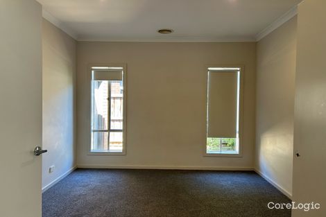 Property photo of 70 Fongeo Drive Point Cook VIC 3030