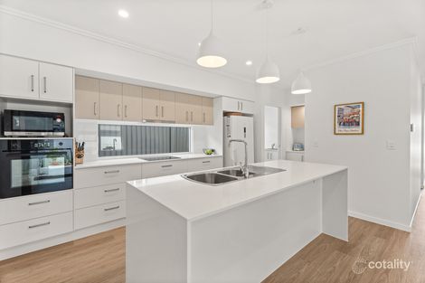 Property photo of 5 Serenity Drive Eli Waters QLD 4655