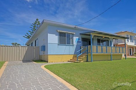 Property photo of 41 Seaside Parade Dolphin Point NSW 2539