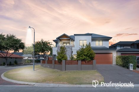 Property photo of 8 Da Vinci Drive Tapping WA 6065