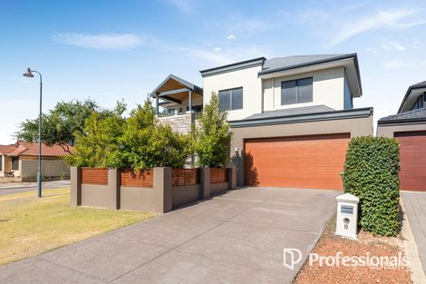 Property photo of 8 Da Vinci Drive Tapping WA 6065