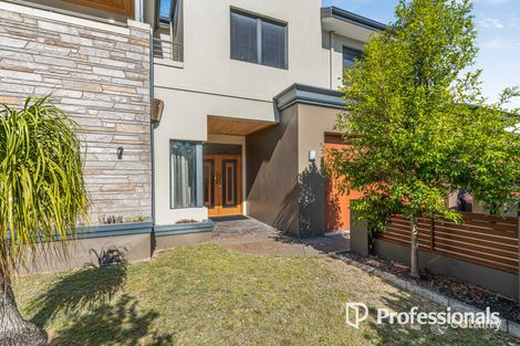 Property photo of 8 Da Vinci Drive Tapping WA 6065