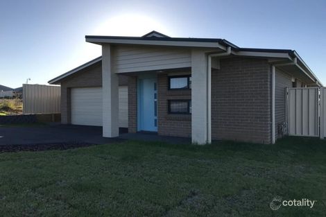 Property photo of 10 Ellie Avenue Raworth NSW 2321