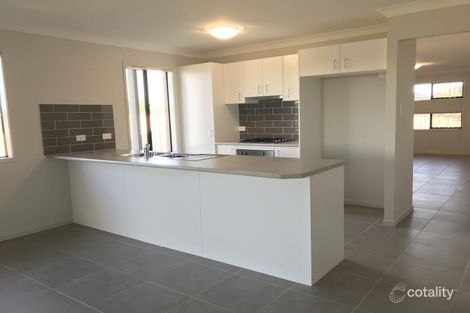 Property photo of 10 Ellie Avenue Raworth NSW 2321