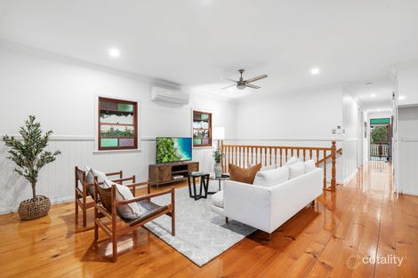 Property photo of 21 Raeburn Street Manly QLD 4179