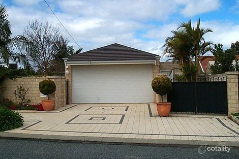 Property photo of 42 Tanderra Place South Yunderup WA 6208