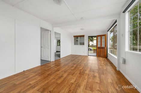 Property photo of 10 Beaufort Place Deception Bay QLD 4508