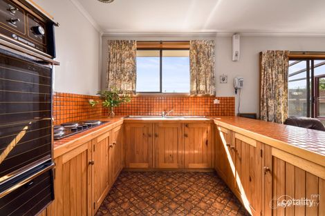 Property photo of 5 Benwerrin Crescent Norwood TAS 7250