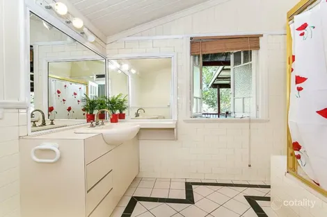 Property photo of 298 Fairfield Road Yeronga QLD 4104