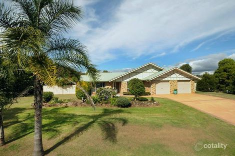 10 Carolann St, Glenvale, QLD 4350