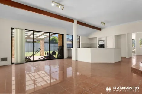 10 Millwood Cl, Bibra Lake, WA 6163