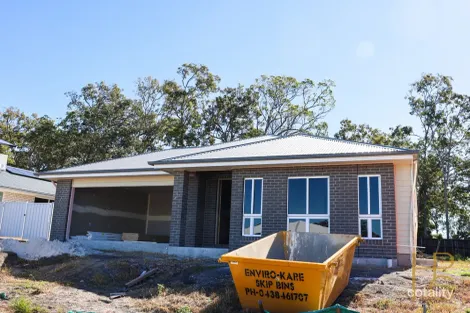 Property photo of 10 Bottlebrush Crescent Branyan QLD 4670