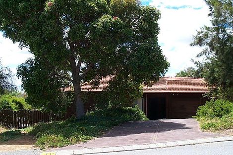 11 Beckington Way, Karrinyup, WA 6018