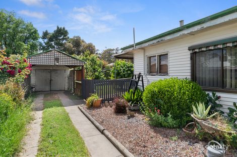 24 Market St, Dunolly, VIC 3472