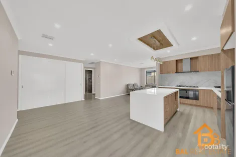 Property photo of 13 Mehma Street Thornhill Park VIC 3335