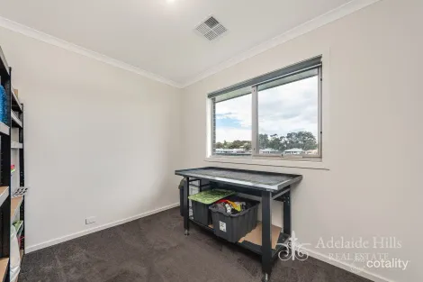 Property photo of 23 Diamond Drive Mount Barker SA 5251