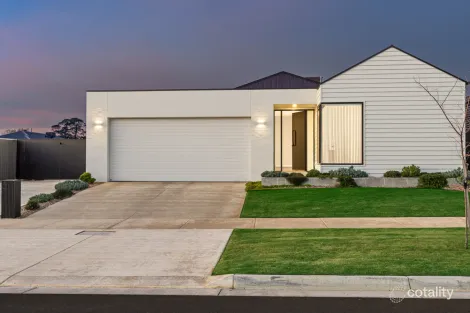 Property photo of 6 Jarvis Way Lucas VIC 3350