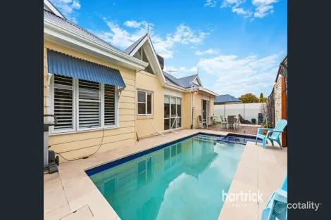 23 Pooley Bridge Rd, Mordialloc, VIC 3195