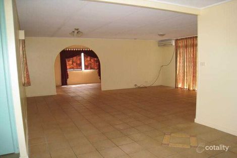 Property photo of 28 Booth Avenue Tannum Sands QLD 4680