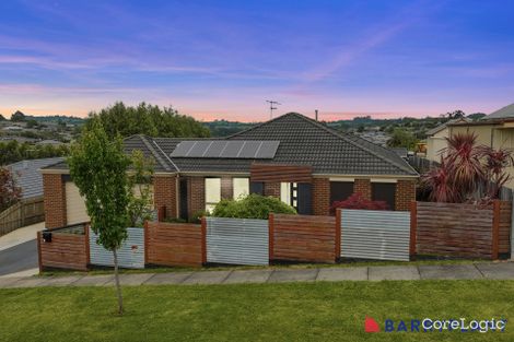 Property photo of 4 Lawrence Road Drouin VIC 3818