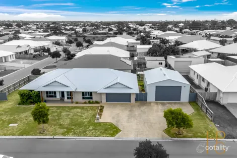 Property photo of 14 Beachcomber Place Bargara QLD 4670