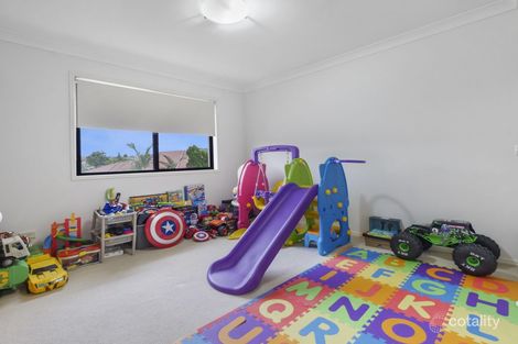 Property photo of 26 The Parkway Stretton QLD 4116