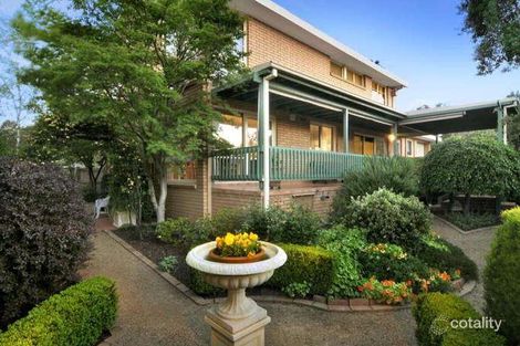 Property photo of 8 Berwick Rise Templestowe VIC 3106