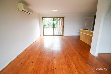 Property photo of 7 Burbank Crescent Hunterview NSW 2330