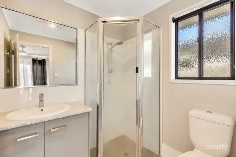 Property photo of 34 Magpie Drive Cambooya QLD 4358