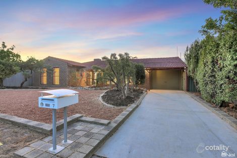7 Dene Ct, Gosnells, WA 6110