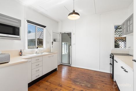 Property photo of 4 Seaview Street Brighton QLD 4017