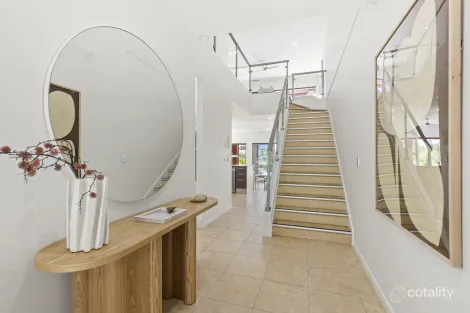 Property photo of 3013 The Boulevarde Carrara QLD 4211