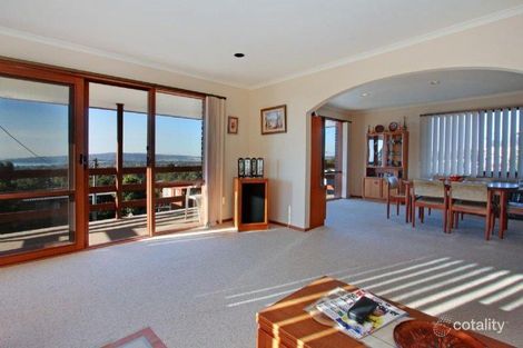 Property photo of 23 Ocean Street Dromana VIC 3936