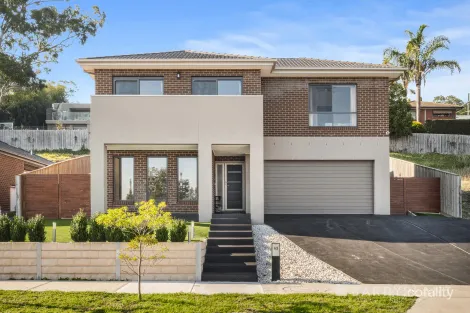 43 Outlook Dr, Chirnside Park, VIC 3116