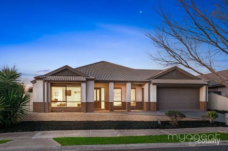 Property photo of 1 Belfry Place Craigieburn VIC 3064