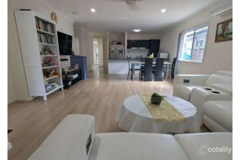 Property photo of 13 Aspen Way Arundel QLD 4214