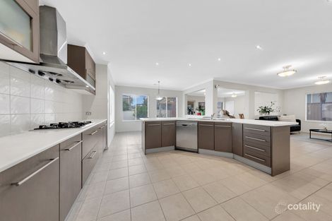 Property photo of 15 Hayfield Road Roxburgh Park VIC 3064