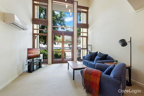 Property photo of 10/18 Captain Cook Crescent Griffith ACT 2603