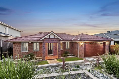 Property photo of 26 Montbrae Circuit Narre Warren North VIC 3804