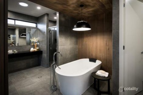 Property photo of 43 Butcherbird Crescent Bli Bli QLD 4560