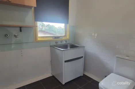 Property photo of 8 Korekoba Place Bolton Point NSW 2283