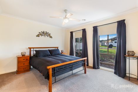 Property photo of 9 Wattlebird Way Kilmore VIC 3764