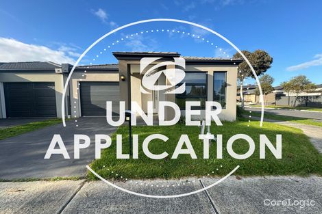 Property photo of 3 Tilia Drive Cranbourne North VIC 3977