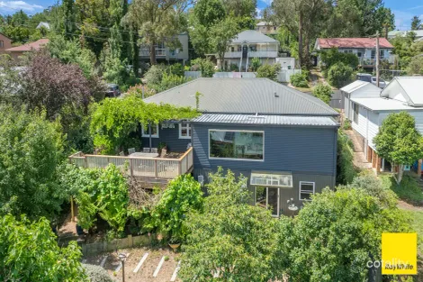 4 Quin Ave, Armidale, NSW 2350