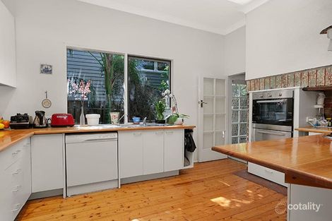 Property photo of 46 Kerferd Road Glen Iris VIC 3146