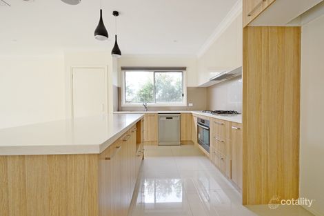 Property photo of 27 Satinwood Way Lyndhurst VIC 3975
