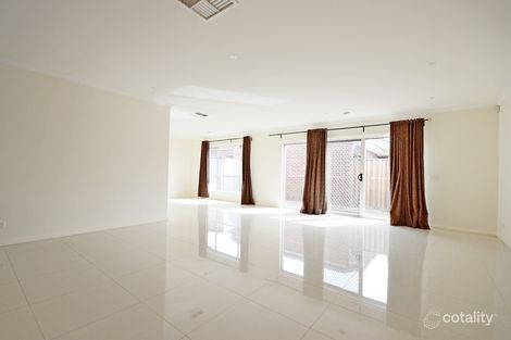 Property photo of 27 Satinwood Way Lyndhurst VIC 3975