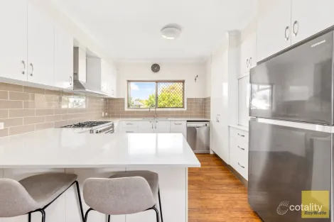 Property photo of 8 Egan Street Emerald QLD 4720